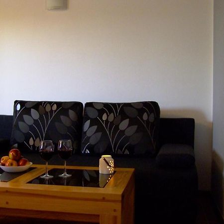 Mazurski Zakatek-Apartamenty Mikołajki Екстериор снимка